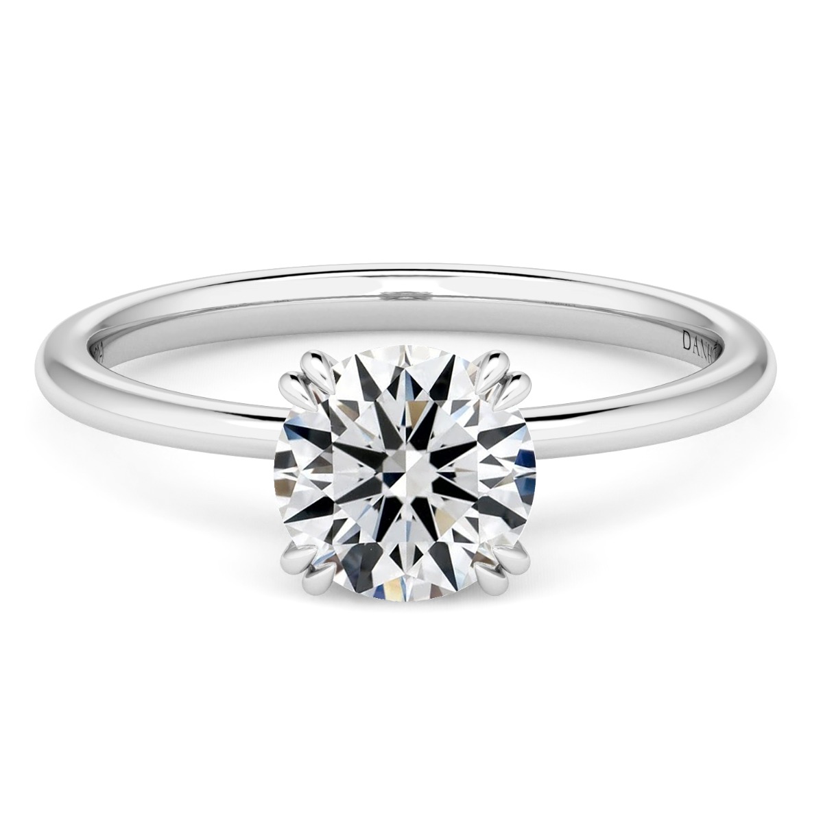 Norme de Engagement Ring — image 1 of 9