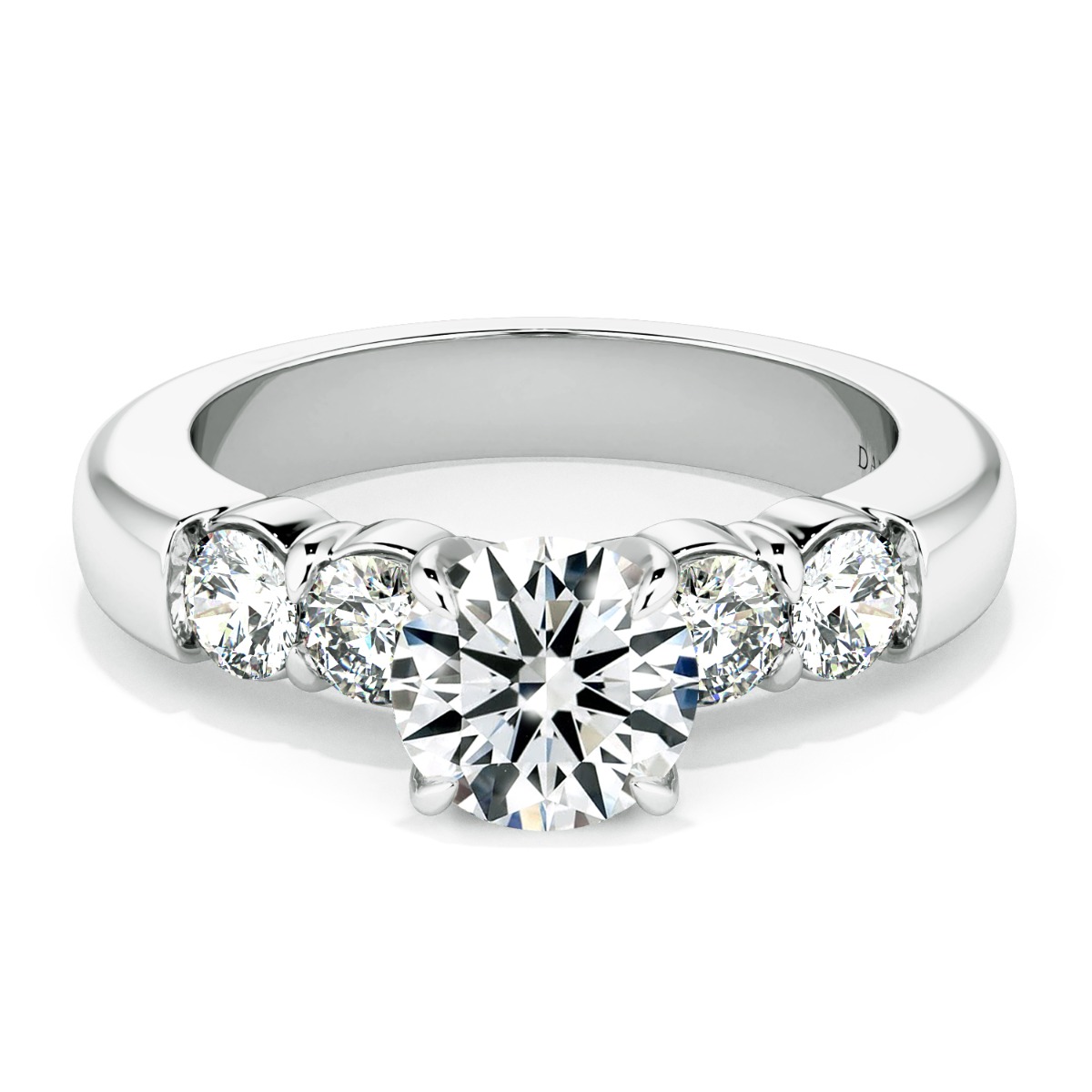 Norme de Engagement Ring — image 1 of 9