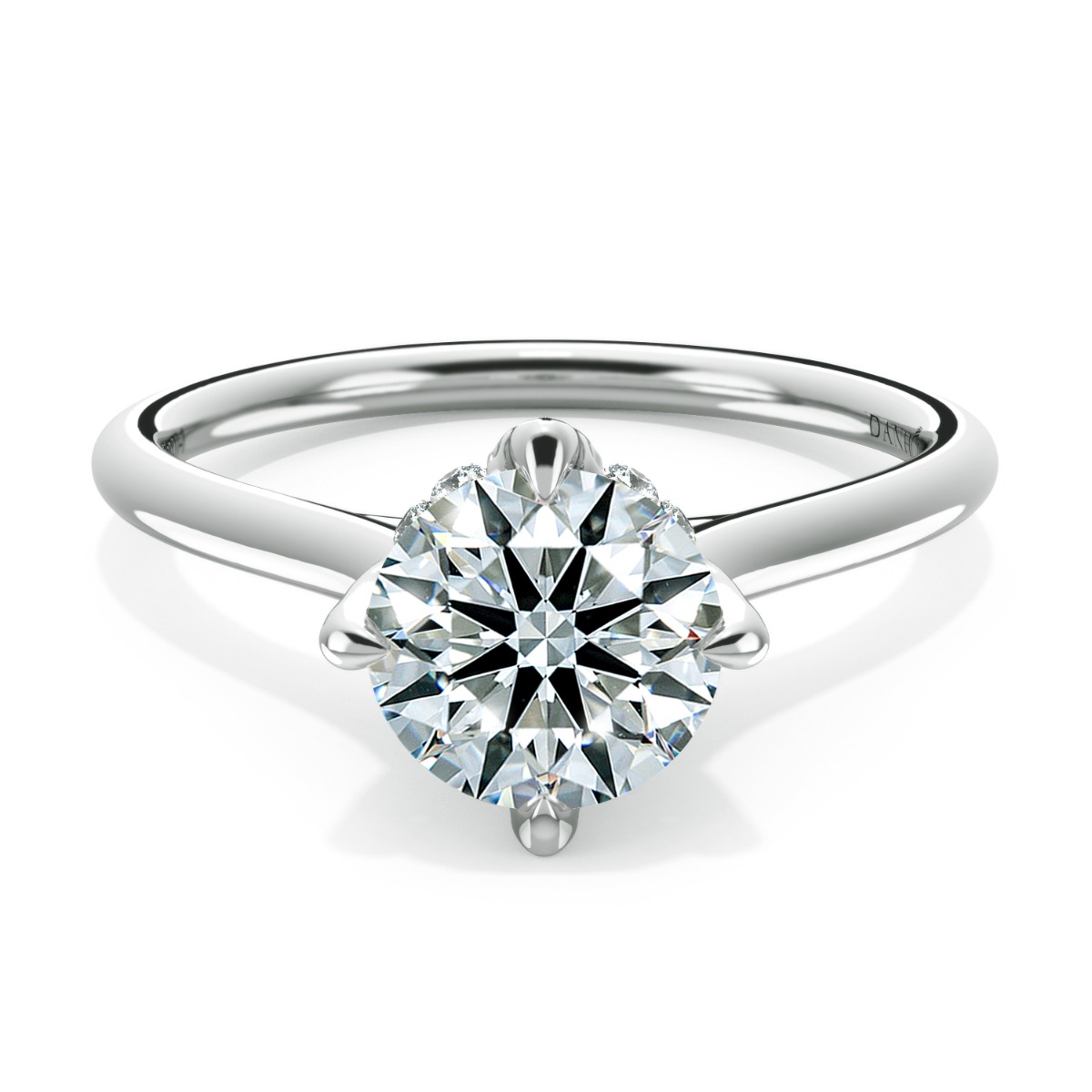 Norme de Engagement Ring — image 1 of 9